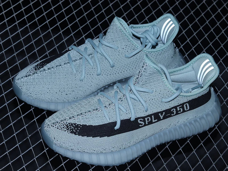 Yeezy boost 350 V2