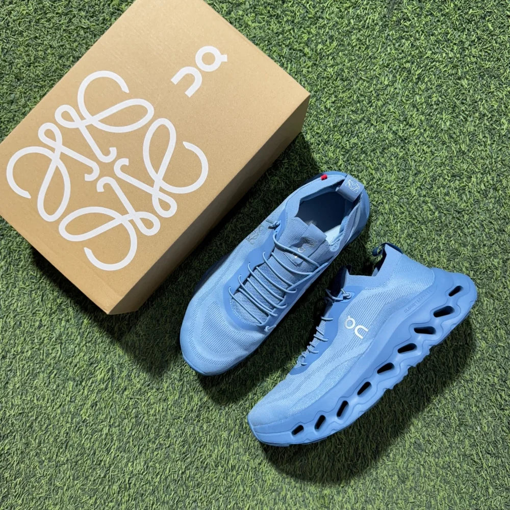 On Running Cloud Tilt Forever Blue