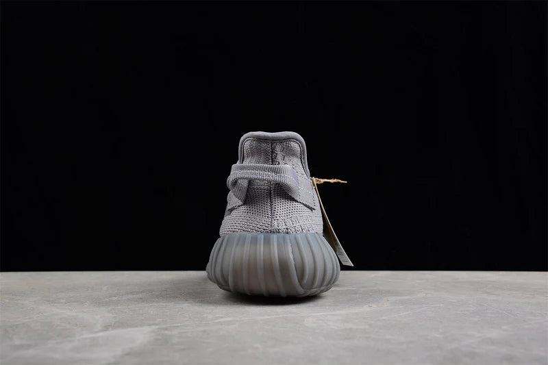Yeezy boost 350 V2