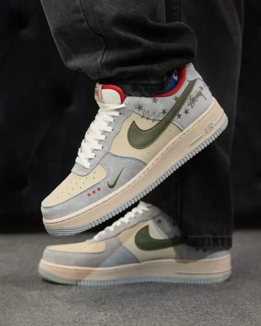 Nike Air Force 1 Low STUSSY X GREY RED