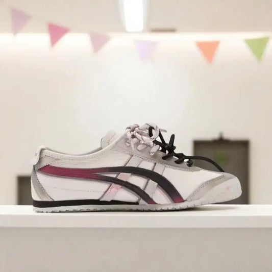 Onitsuk_a Tiger Mexico 66 Panda Prank - WhitePink  Girls Premium Replica Sneakers (D-1993)