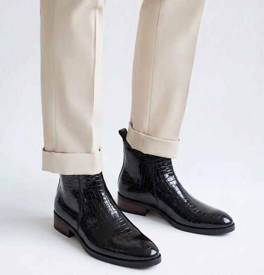 Zara_Chelsea Round Toe Black Boots