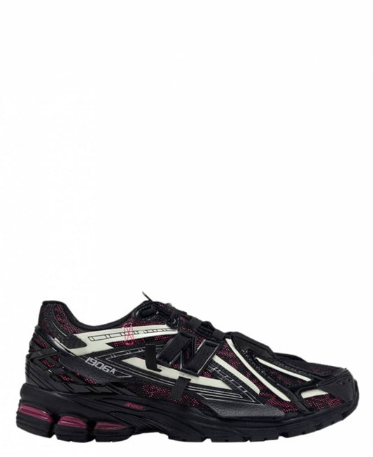 NB 1906A Black Dragon Berry