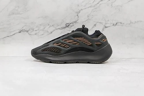 Yeezy boost 700 V3