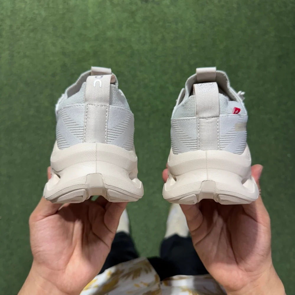 On Running Cloud Tilt Loewe Sand