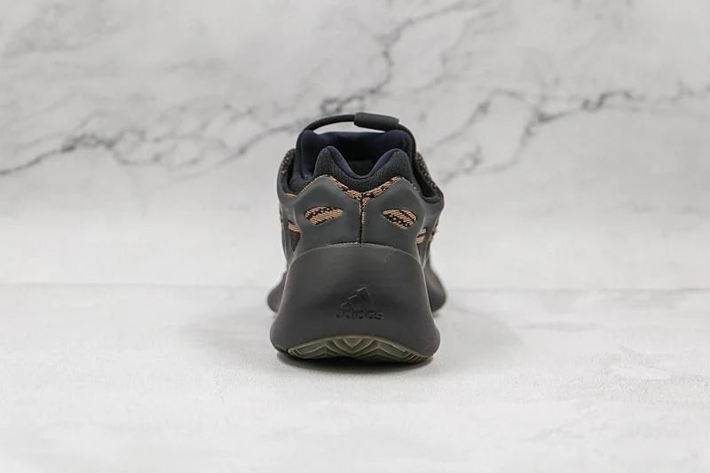 Yeezy boost 700 V3
