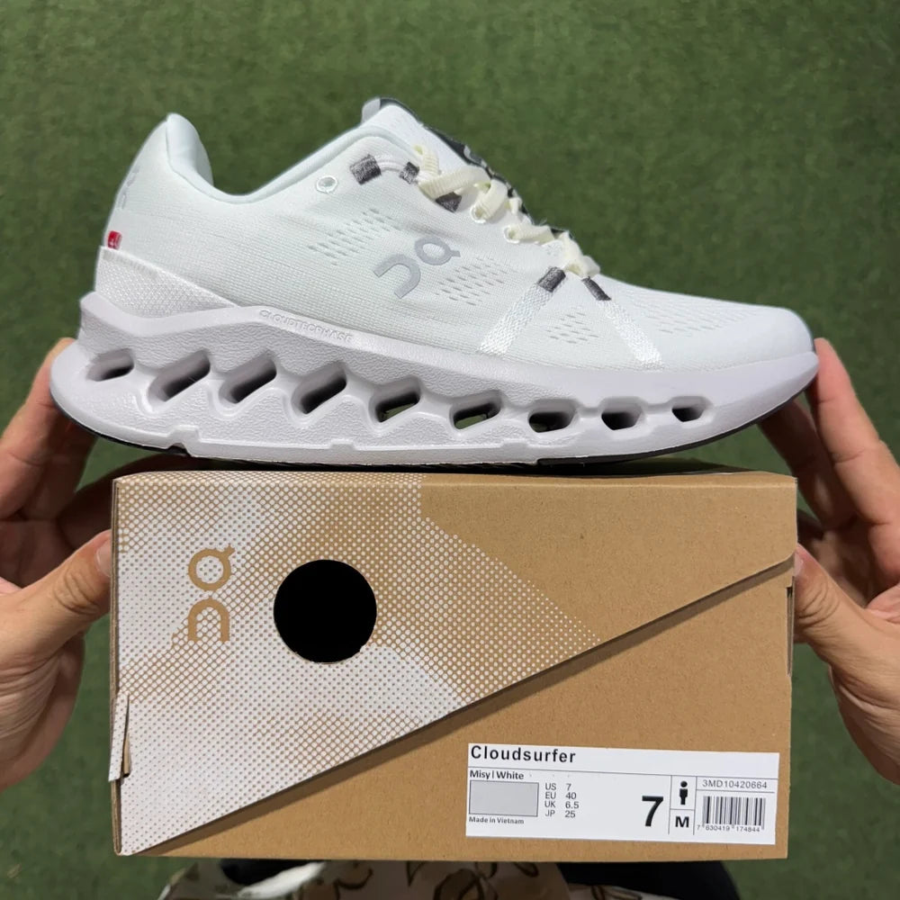 On Running Cloud Surfer -White Frost