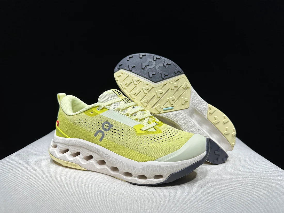 On Running Cloud Surfer Trail 2-Ivory Lime