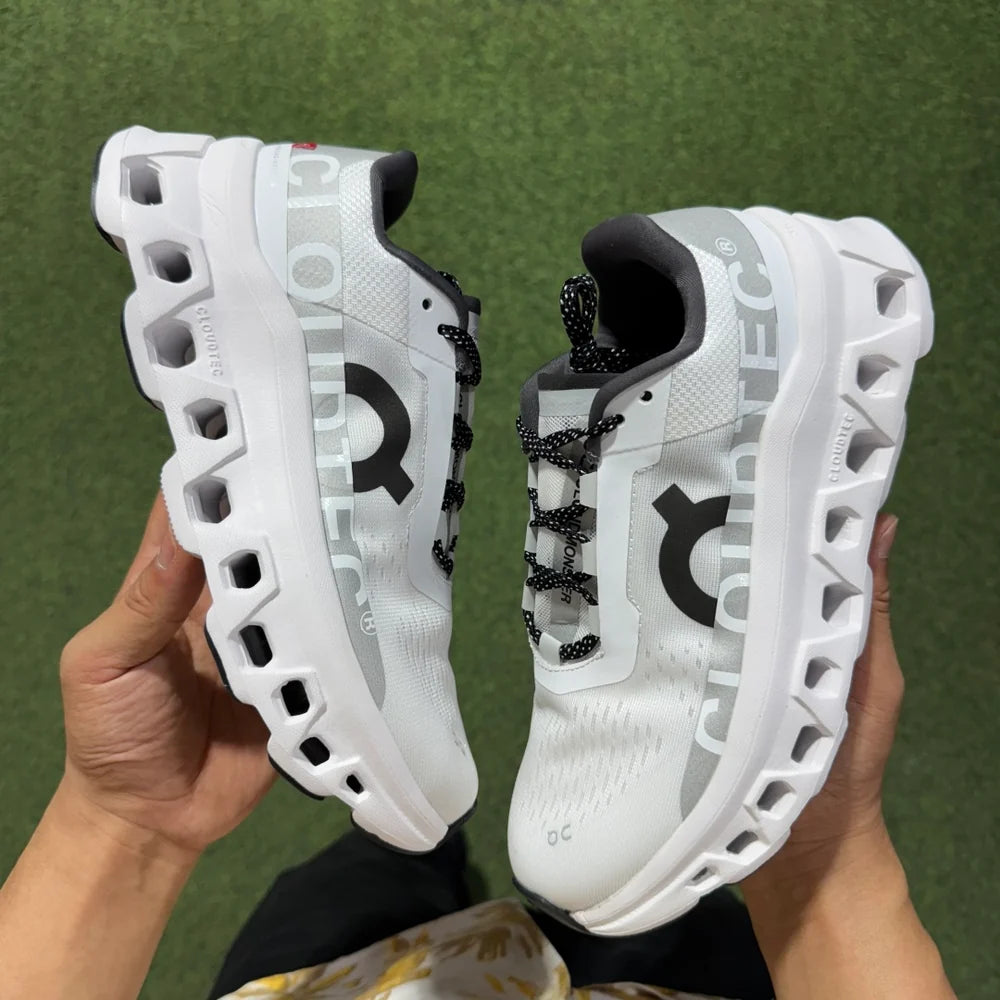 On Running Cloud Monster Undyed White