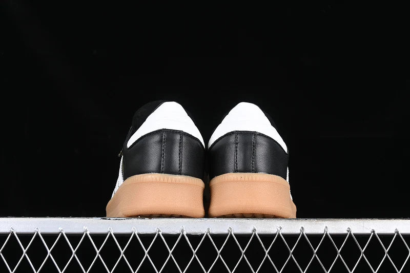 Samba XLG - Gum Black