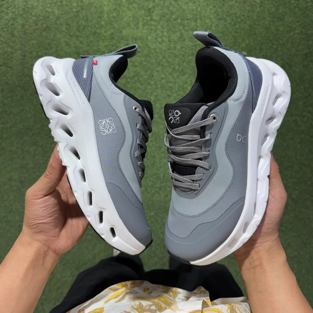On Running Cloud Tilt 2 Grey White