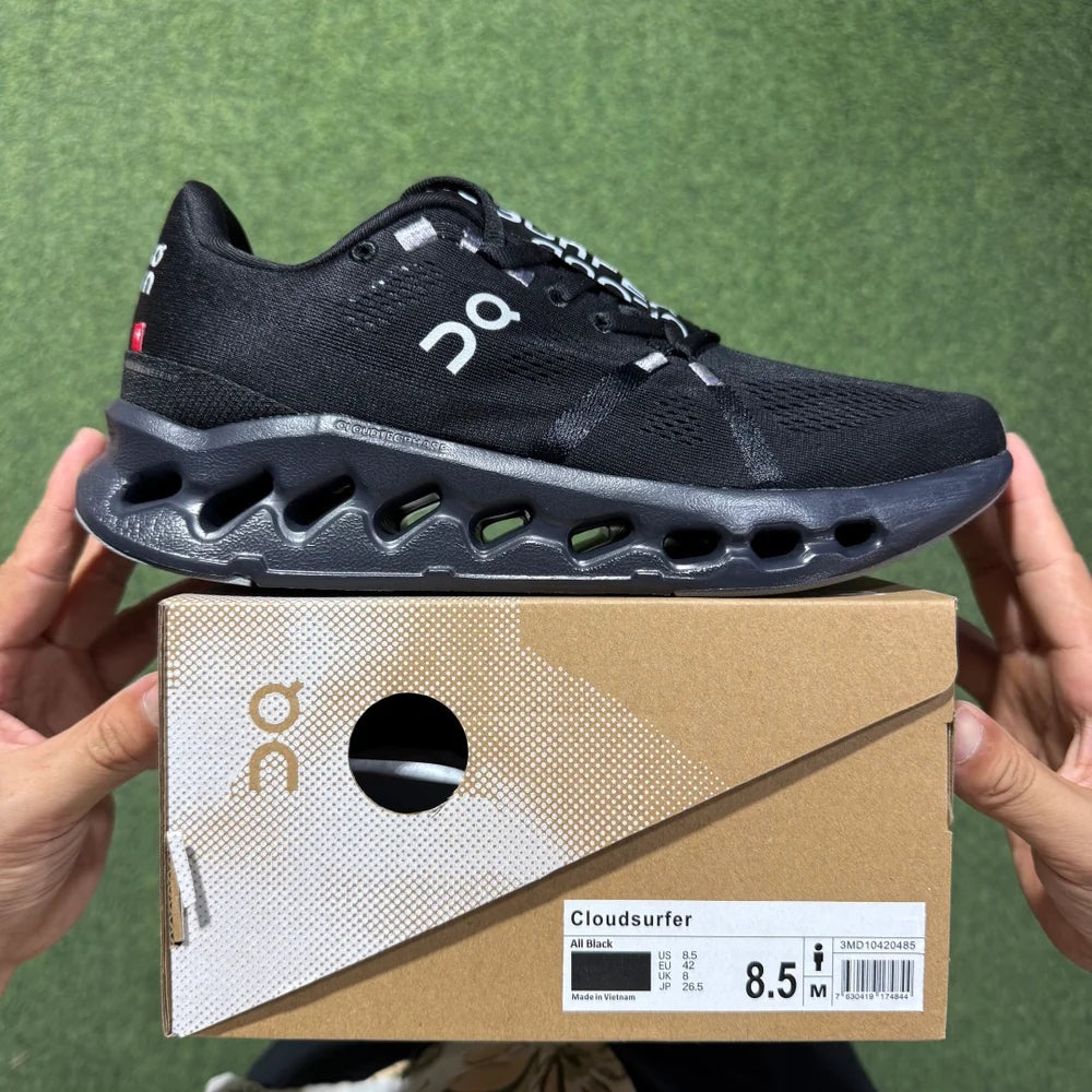 On Running Cloud Surfer Black