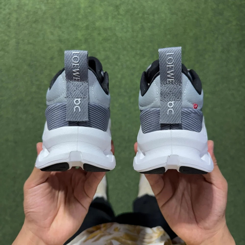 On Running Cloud Tilt 2 Grey White